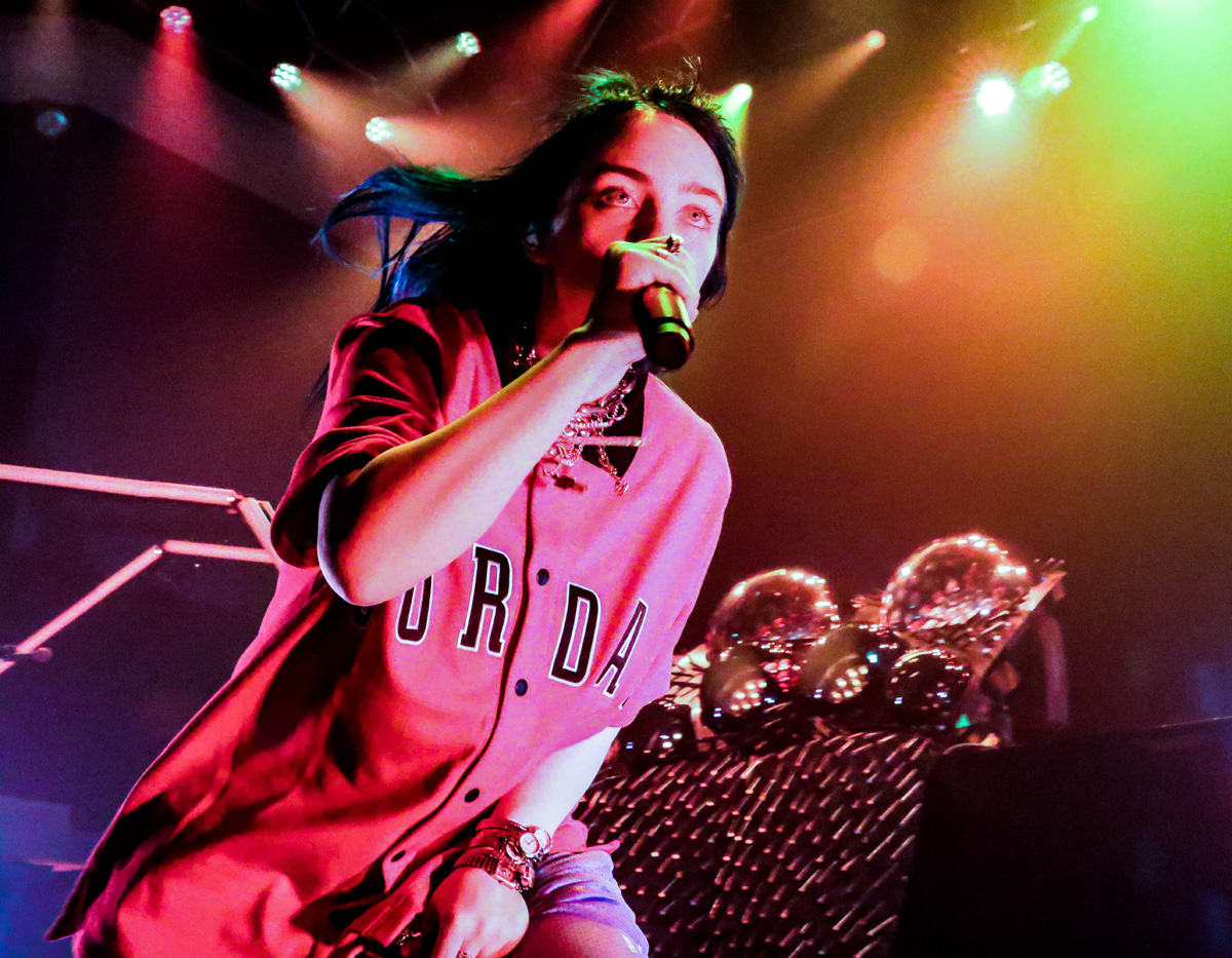 billie-eilish-930-soundazed-1-3.jpg