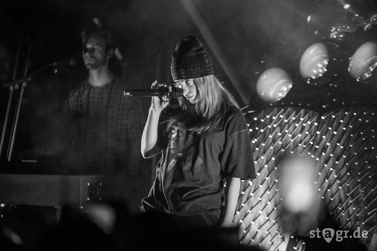 Billie-Eilish-Tour-2019-Billie-Eilish-Hamburg-2019_10.jpg