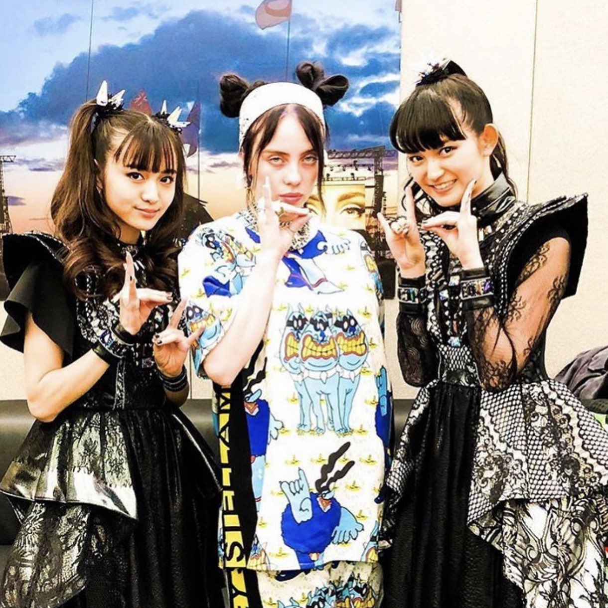 billie_babymetal_japan_glastonbury.jpg